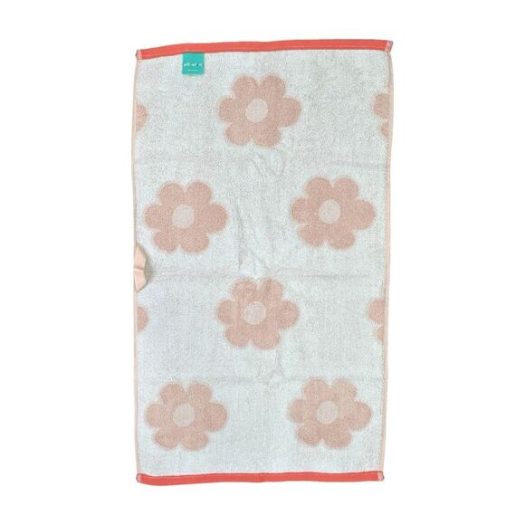 Pillowfort Flower Power Hand Towels - 6 Count - 15” x 26” - Picture 5 of 7